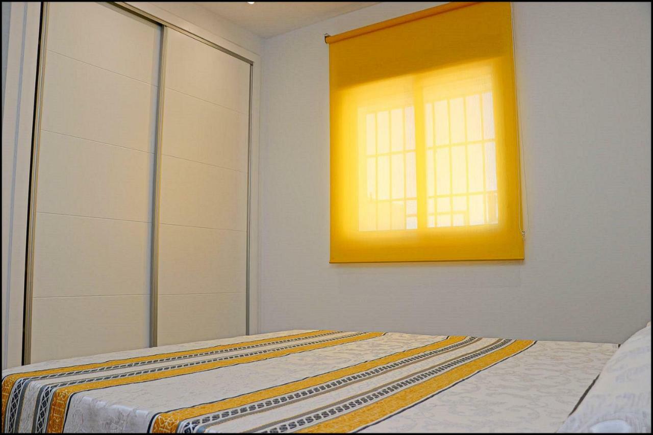 Chalet Penuelas Con Piscina 科尼尔-德拉弗龙特拉 外观 照片